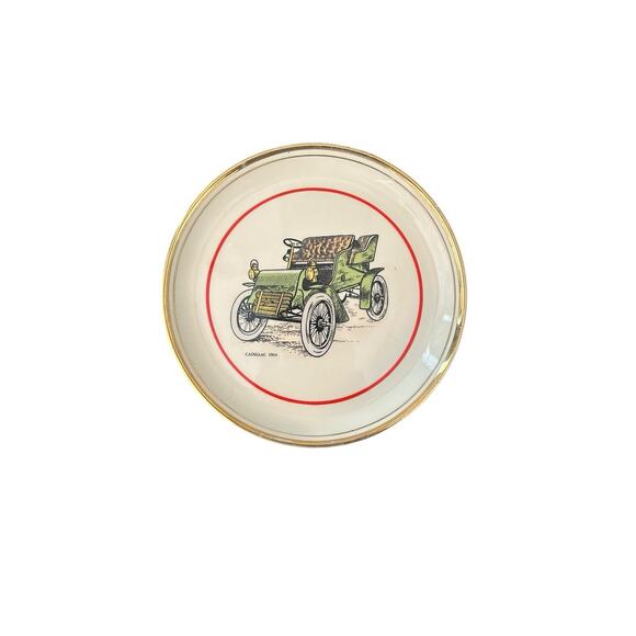 Vintage HYALYN PORCELAIN Plate 1904 CADILLAC car automobile - Picture 1 of 2